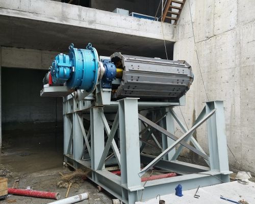 M&aacute;y nạp tạp dề hạng nặng